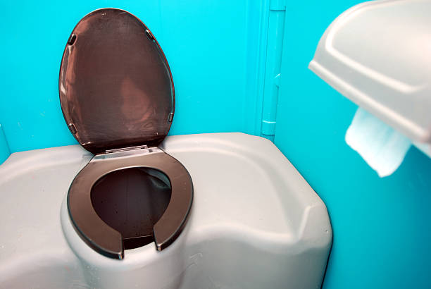 Best Best portable toilet rental  in Parkers Prairie, MN